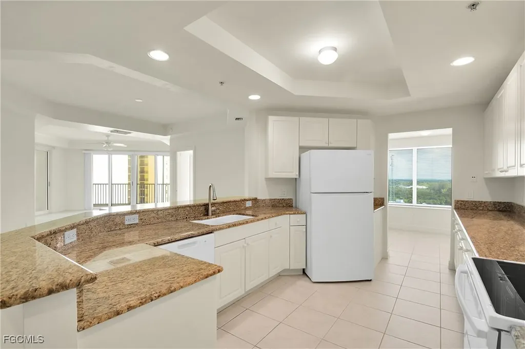 2743 1st Street Fort Myers FL 33916