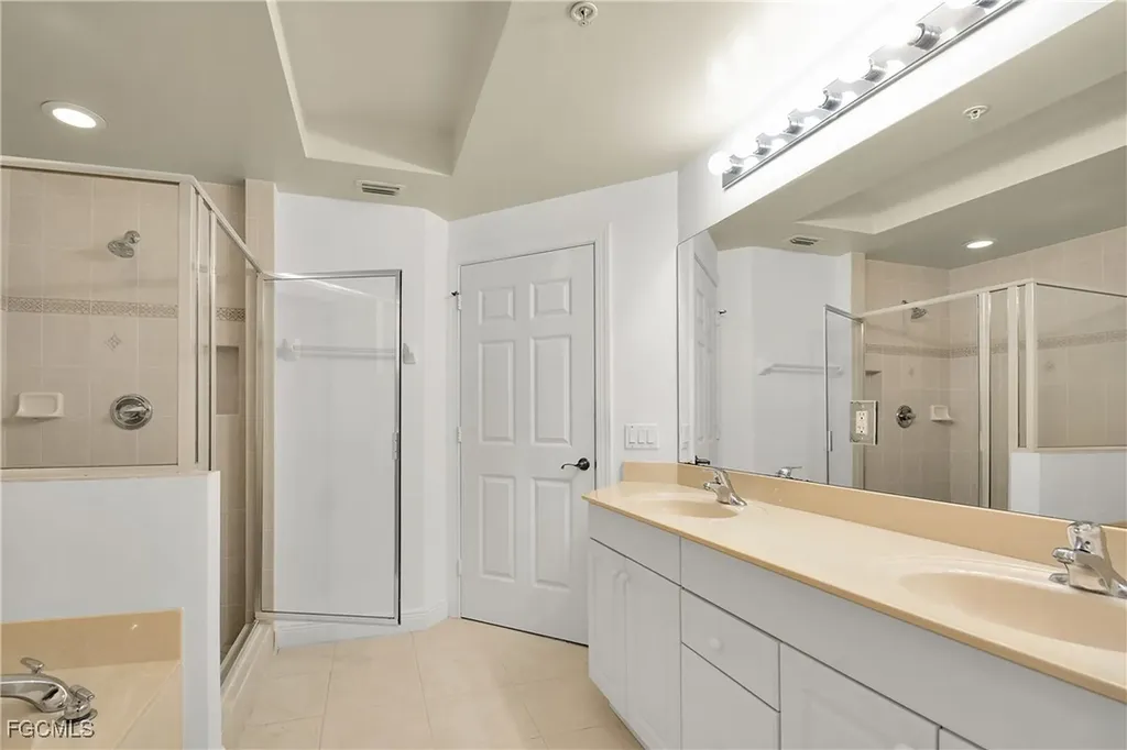 2743 1st Street Fort Myers FL 33916