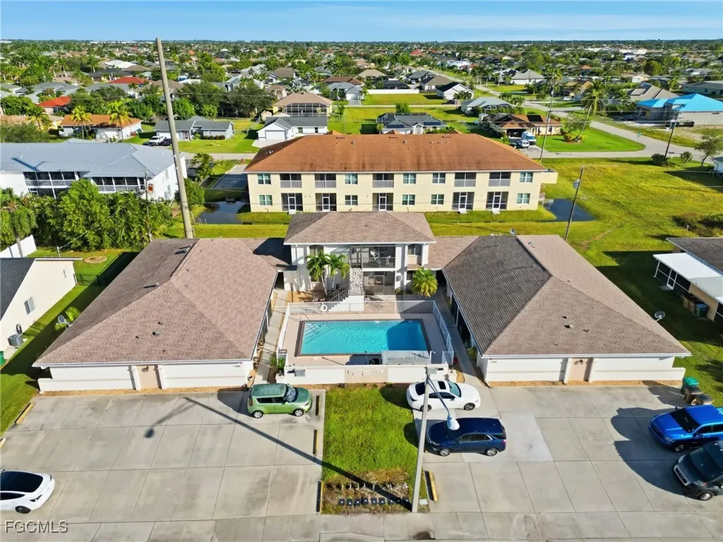 1113 Cape Coral Parkway W Cape Coral FL 33914