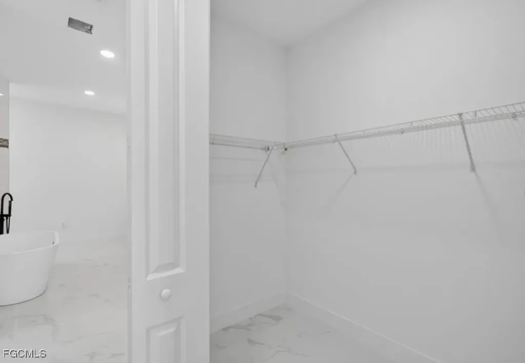 238 Narcissus Avenue S Lehigh Acres FL 33974