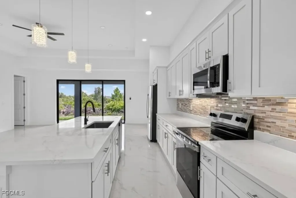 238 Narcissus Avenue S Lehigh Acres FL 33974