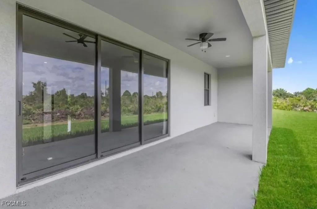 238 Narcissus Avenue S Lehigh Acres FL 33974