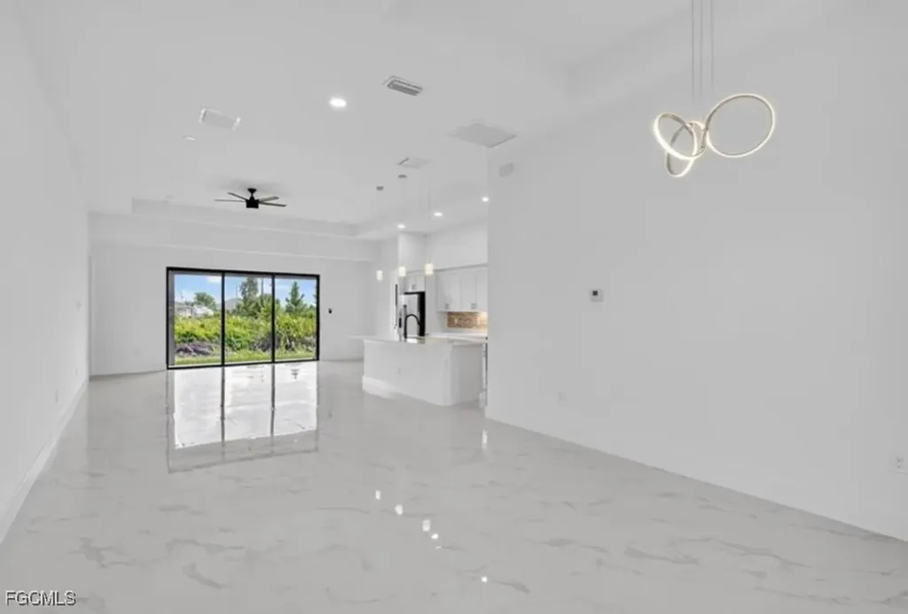 238 Narcissus Avenue S Lehigh Acres FL 33974