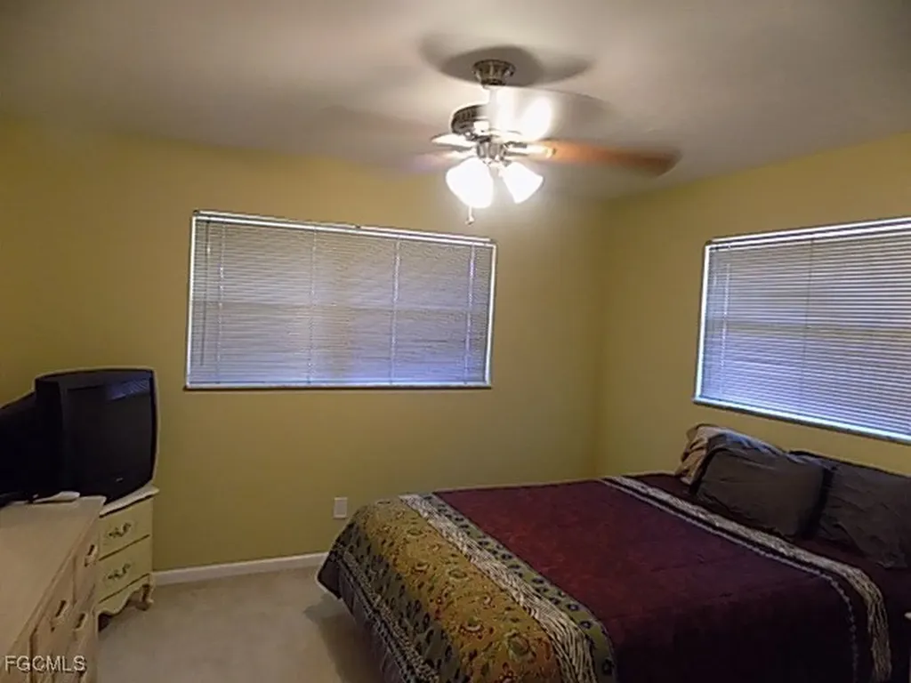 3614 SE 16th Place Cape Coral FL 33904
