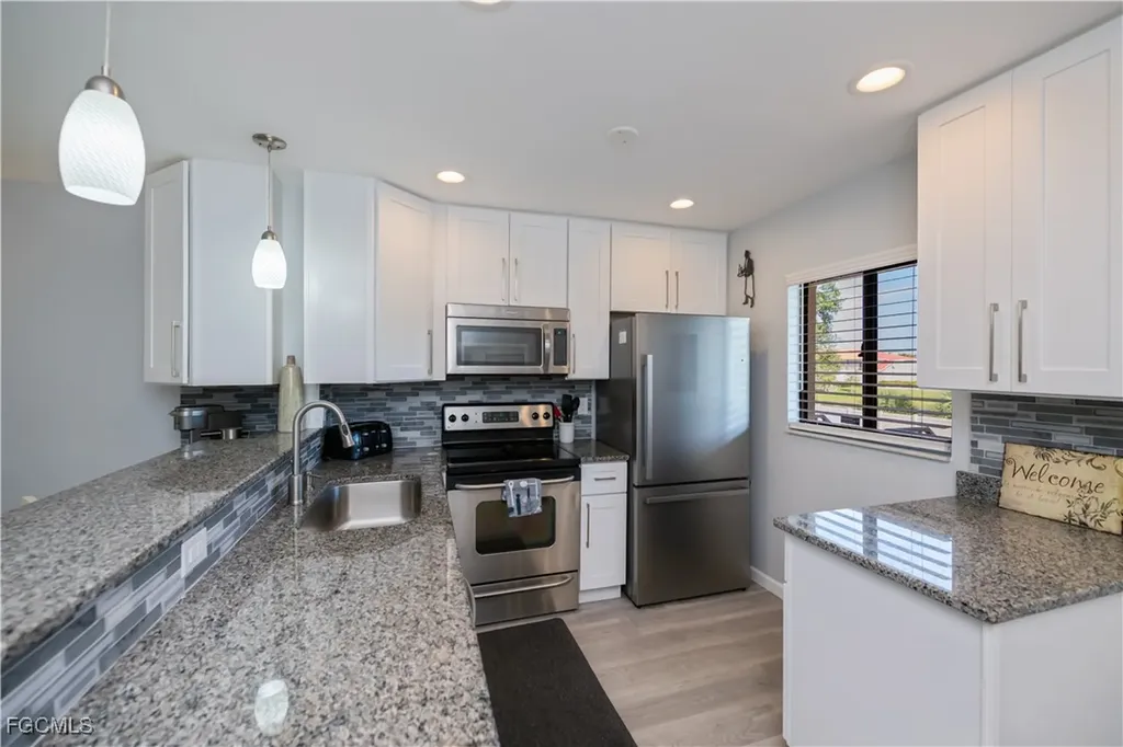 4790 S Cleveland Avenue Fort Myers FL 33907