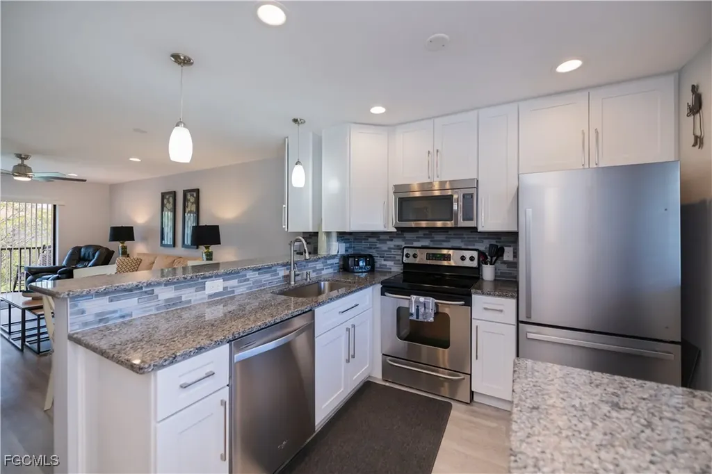 4790 S Cleveland Avenue Fort Myers FL 33907