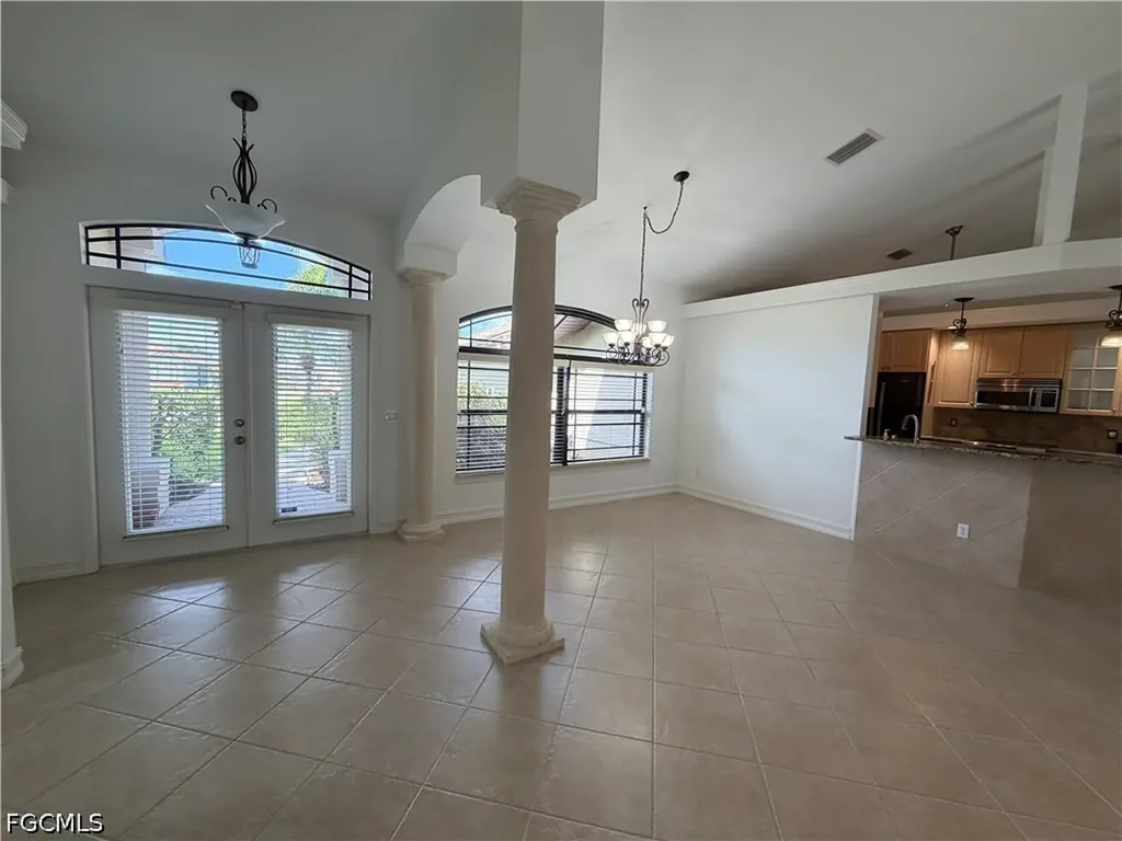 2614 SW 37th Street Cape Coral FL 33914