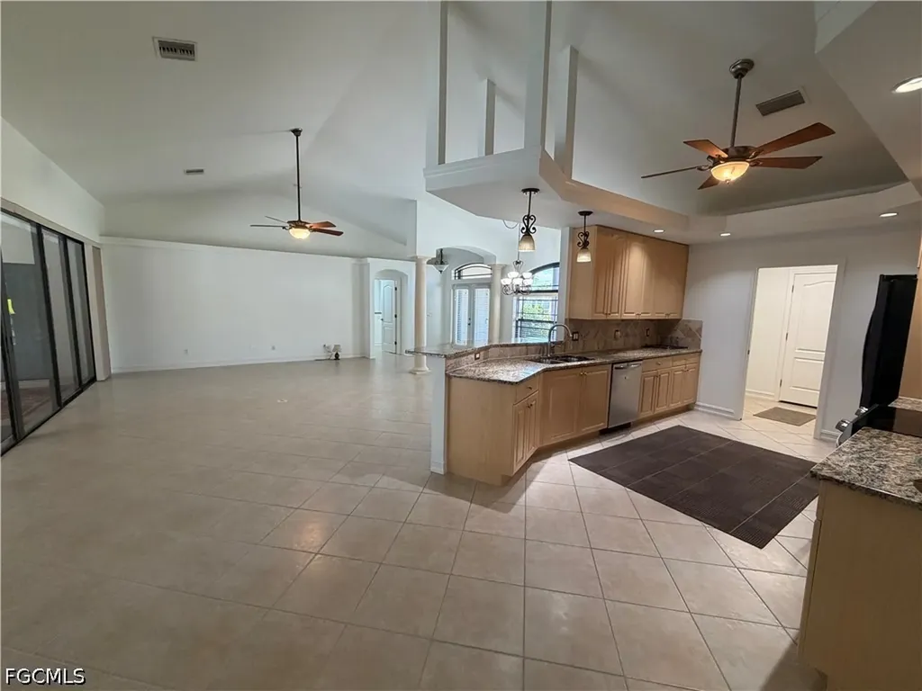 2614 SW 37th Street Cape Coral FL 33914