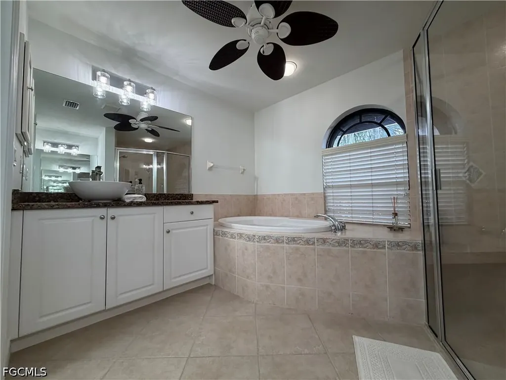 2614 SW 37th Street Cape Coral FL 33914