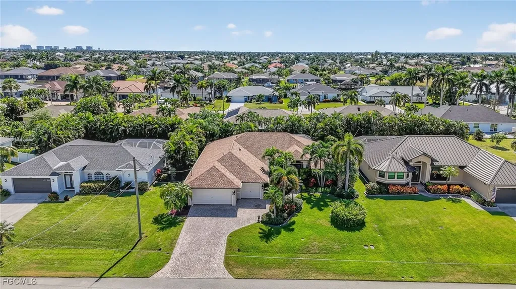 2614 SW 37th Street Cape Coral FL 33914