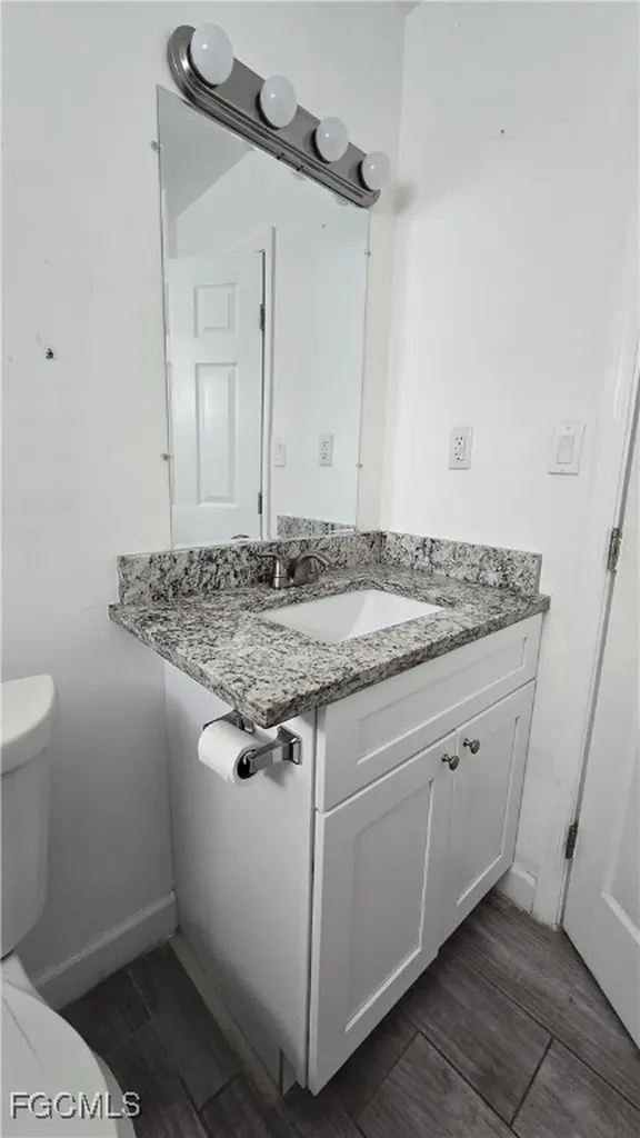 4952 Vincennes Street Cape Coral FL 33904