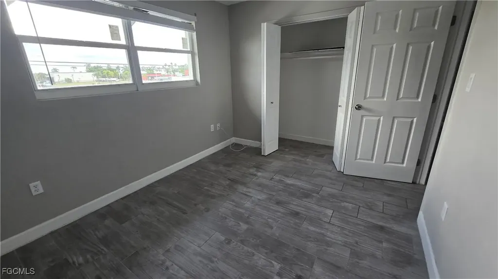 4952 Vincennes Street Cape Coral FL 33904