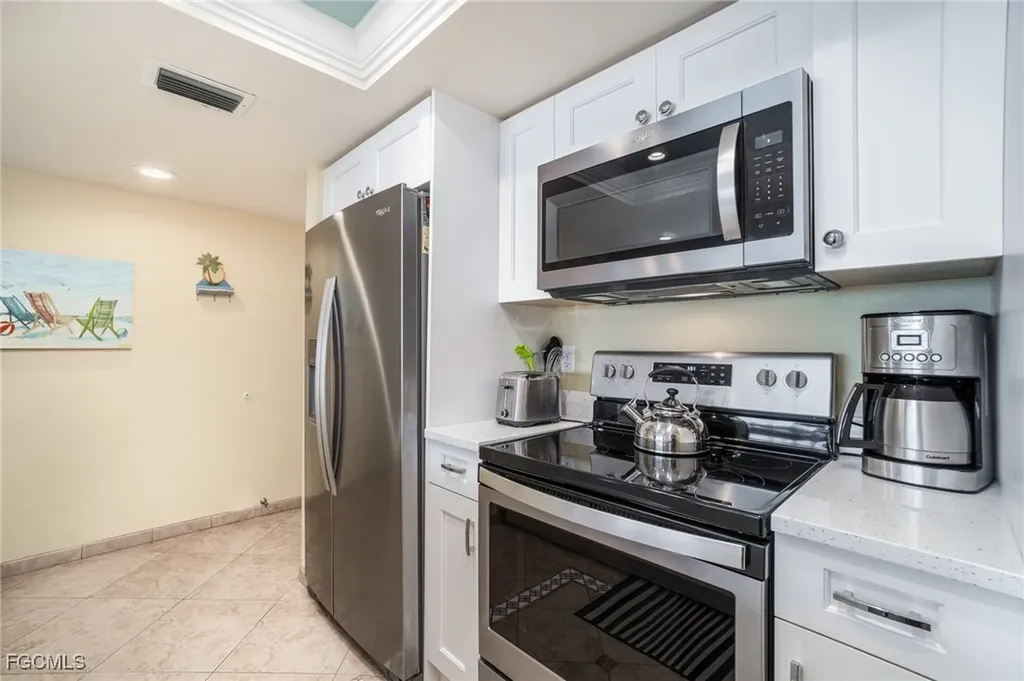 17080 Harbour Point Drive Fort Myers FL 33908
