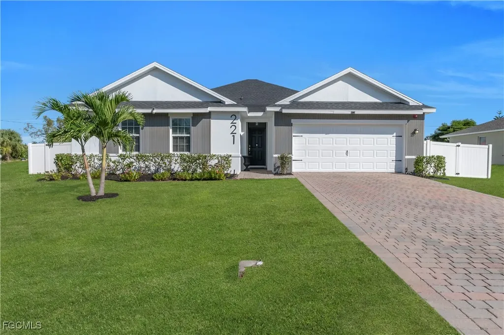 221 SW 21st Terrace Cape Coral FL 33991