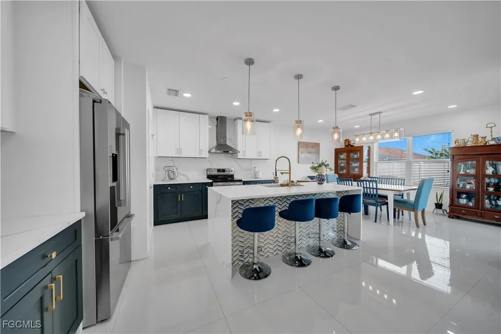 221 SW 21st Terrace Cape Coral FL 33991