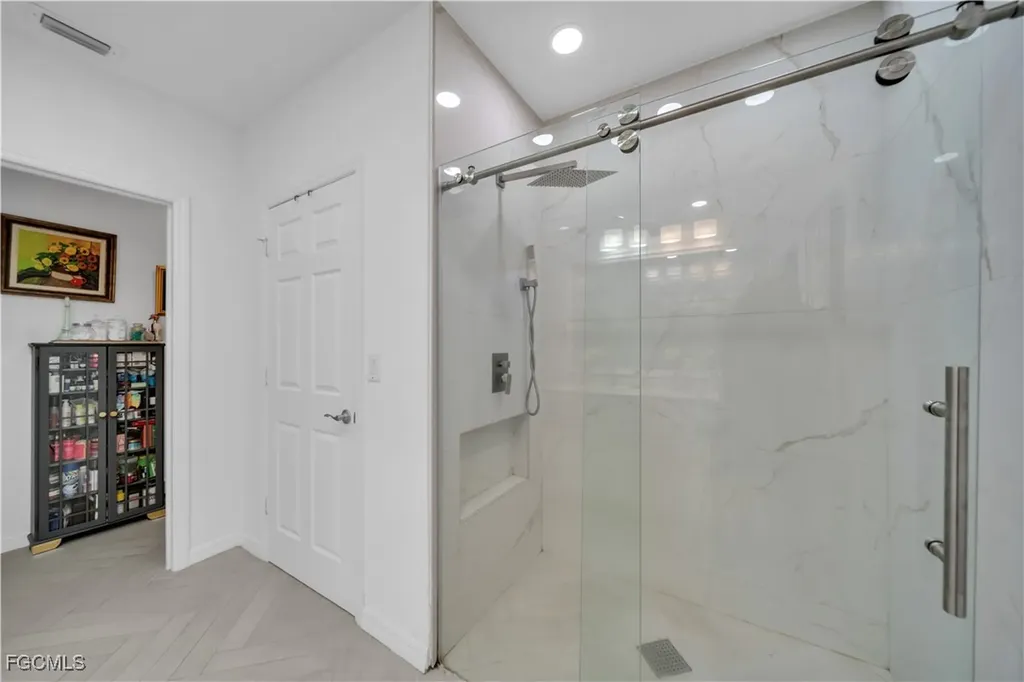 221 SW 21st Terrace Cape Coral FL 33991