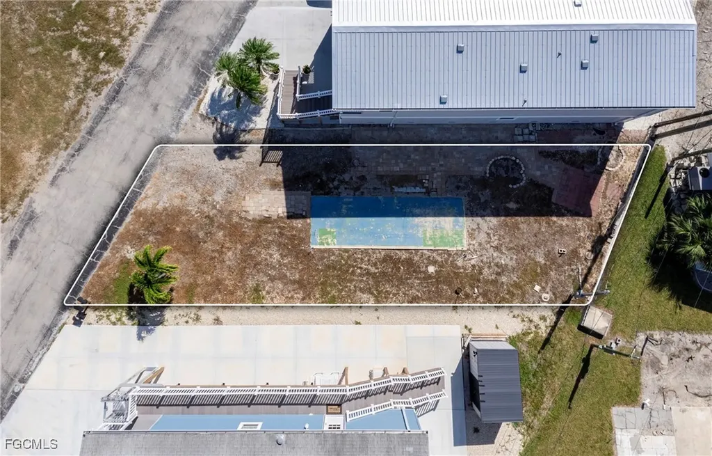 52 Oyster Bay Lane Fort Myers Beach FL 33931