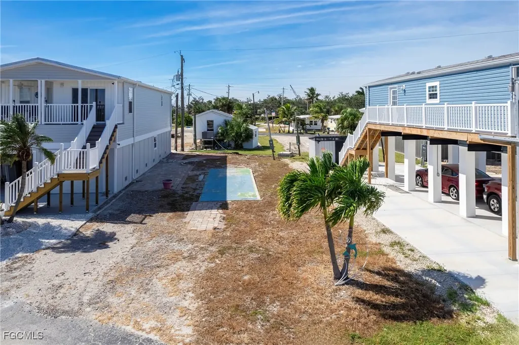 52 Oyster Bay Lane Fort Myers Beach FL 33931