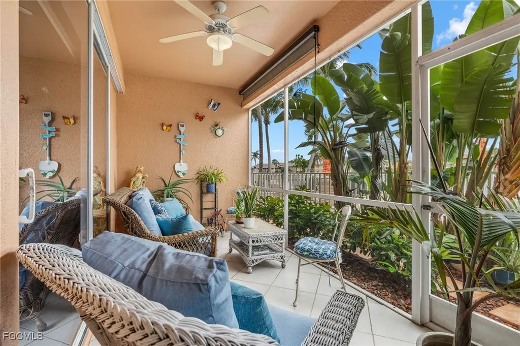 4566 SE 5th Place Cape Coral FL 33904