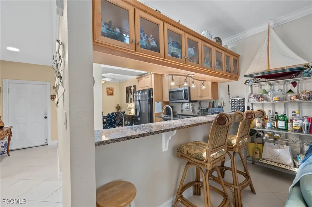 4566 SE 5th Place Cape Coral FL 33904