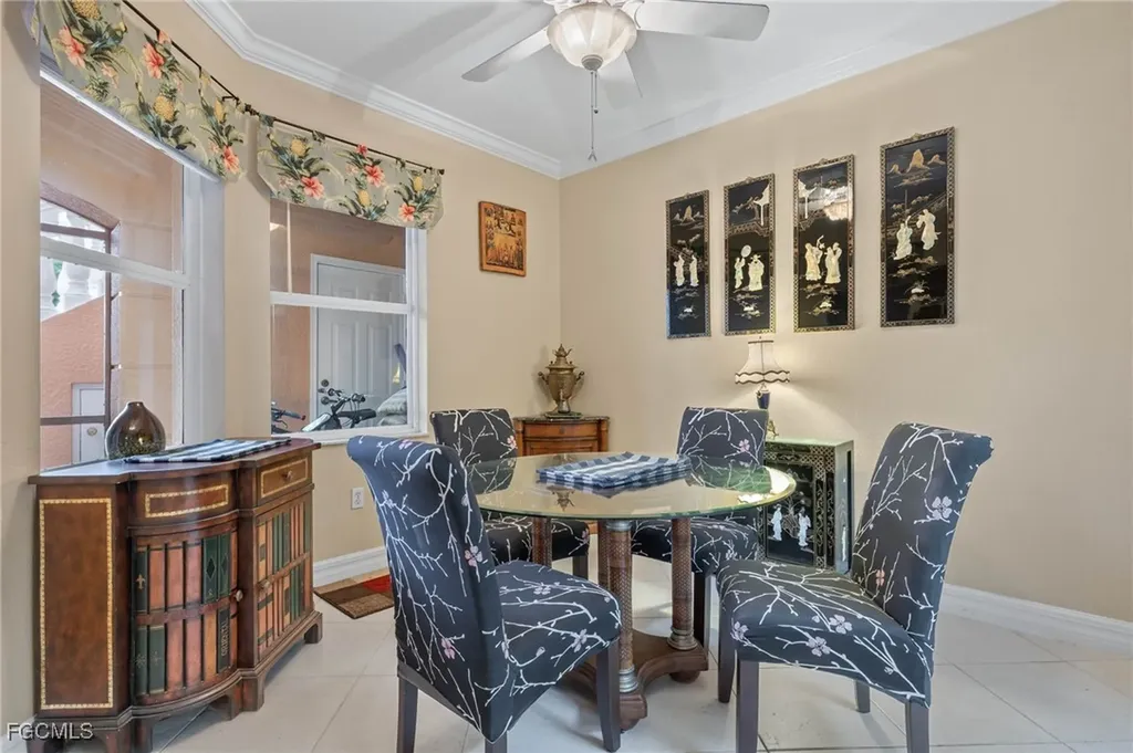 4566 SE 5th Place Cape Coral FL 33904