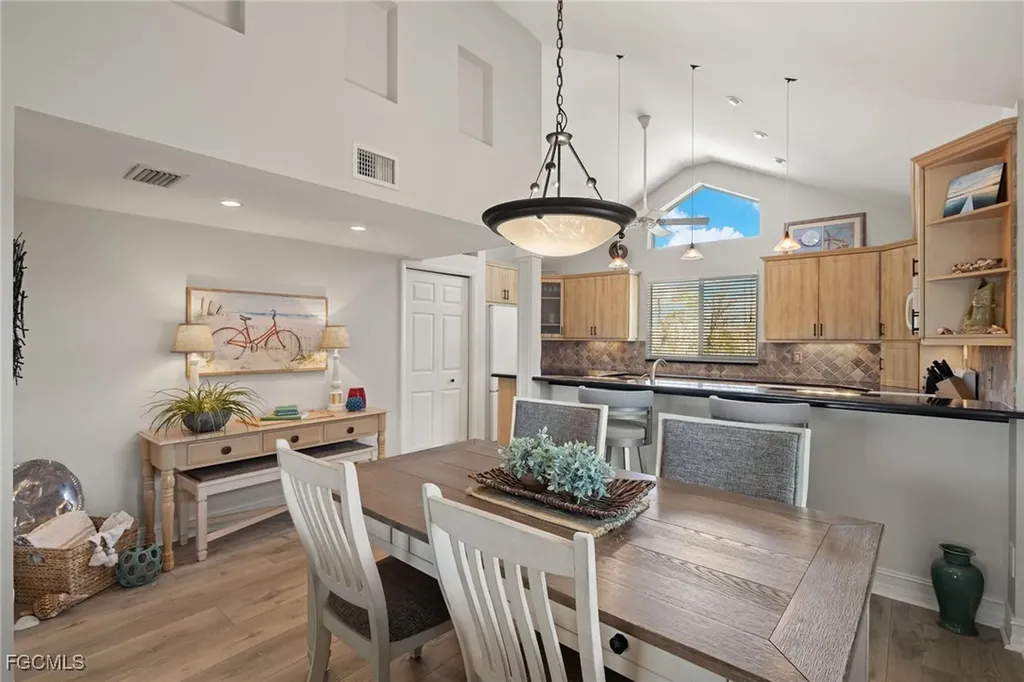 1607 Sand Castle Road Sanibel FL 33957