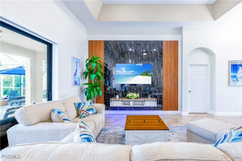 110 SE 16th Terrace Cape Coral FL 33990