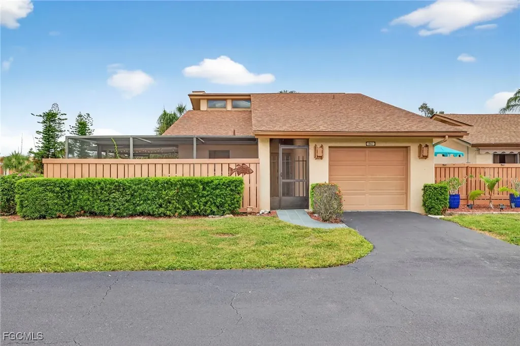 6411 Royal Woods Drive Fort Myers FL 33908