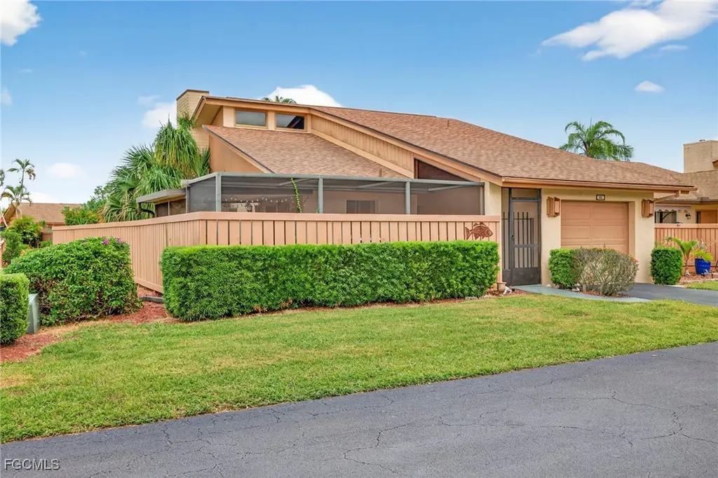 6411 Royal Woods Drive Fort Myers FL 33908