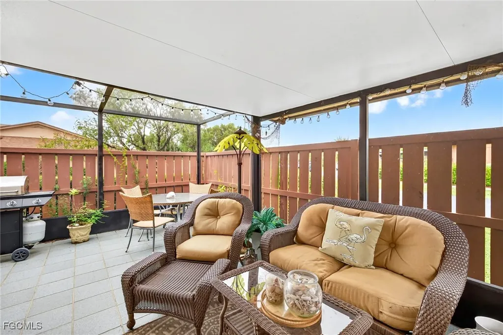 6411 Royal Woods Drive Fort Myers FL 33908