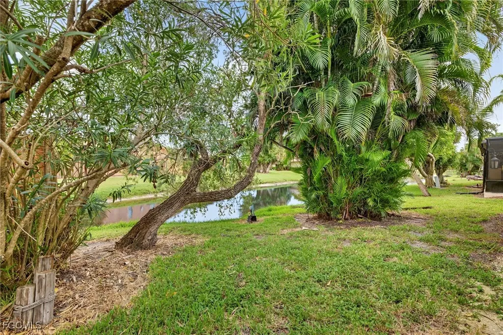 6411 Royal Woods Drive Fort Myers FL 33908