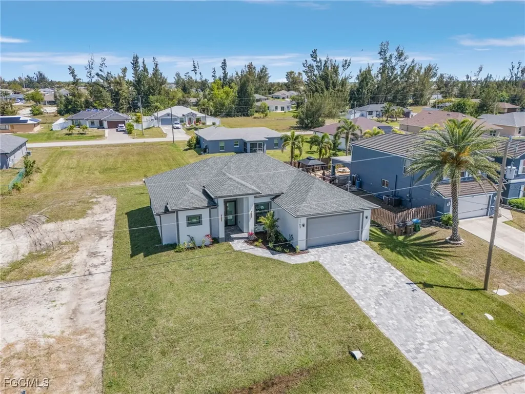 1143 NW 27th Place Cape Coral FL 33993