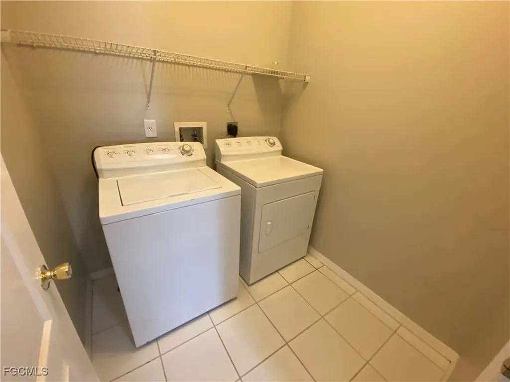 1806 NW 21st Place Cape Coral FL 33993