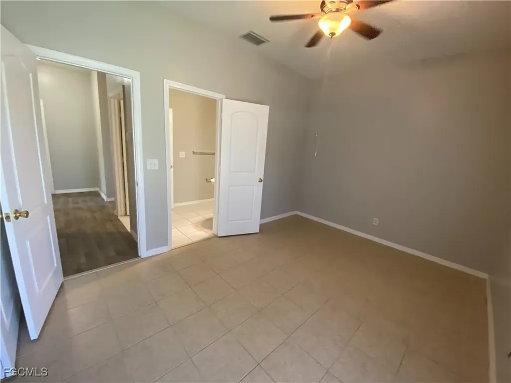 1806 NW 21st Place Cape Coral FL 33993