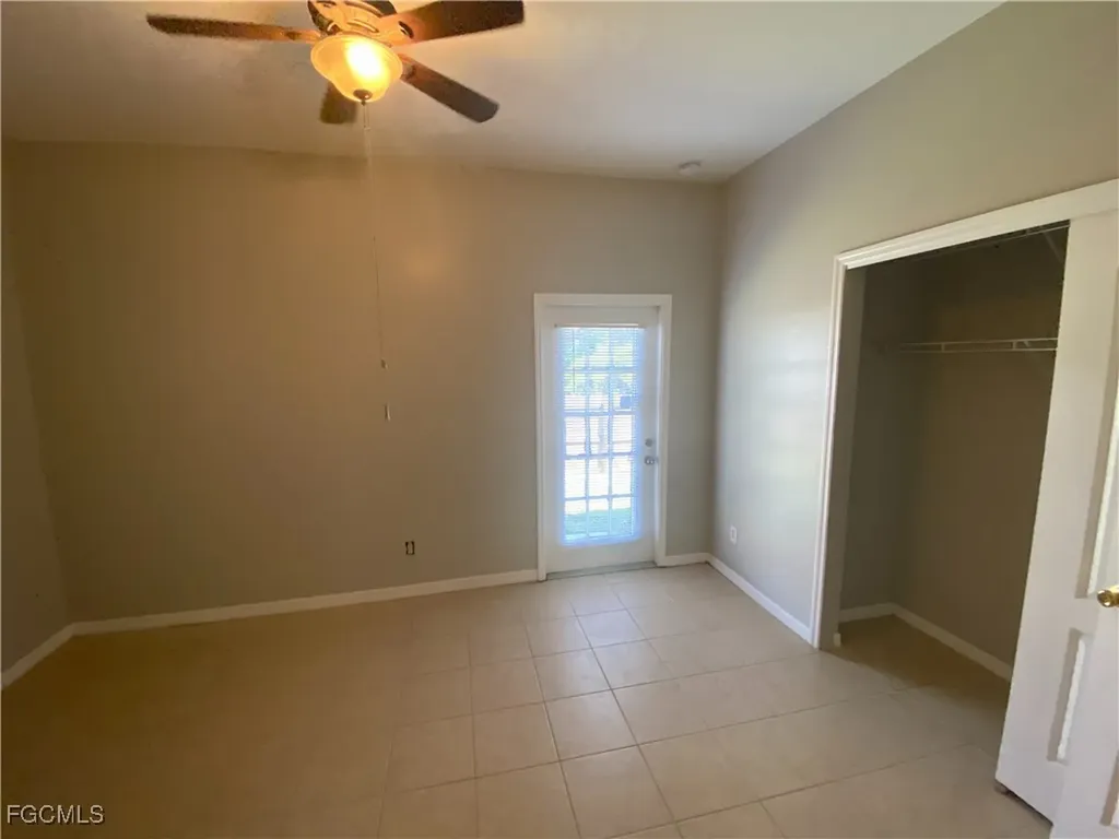 1806 NW 21st Place Cape Coral FL 33993