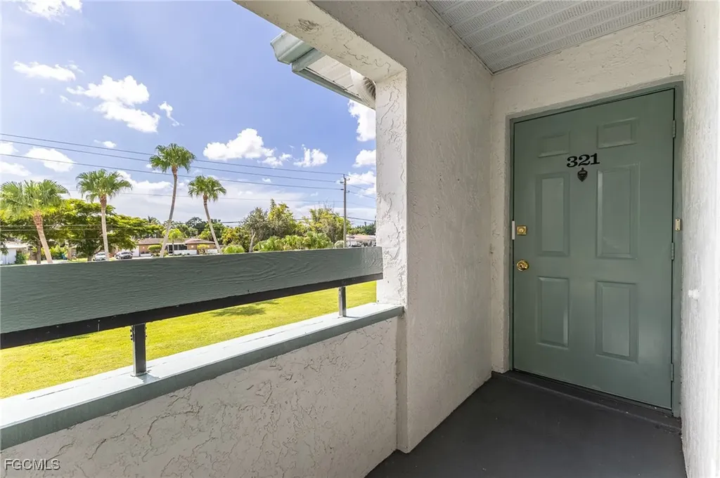 13450 Greengate Boulevard Fort Myers FL 33919