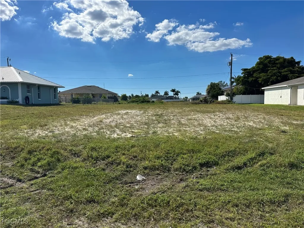 3030 SW 15th Place Cape Coral FL 33914