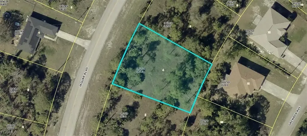 442 Jaguar Boulevard Lehigh Acres FL 33974