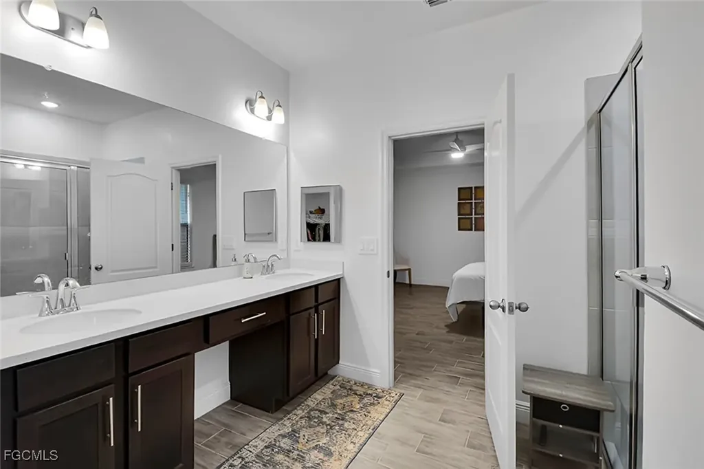 513 NW 3rd Lane Cape Coral FL 33993