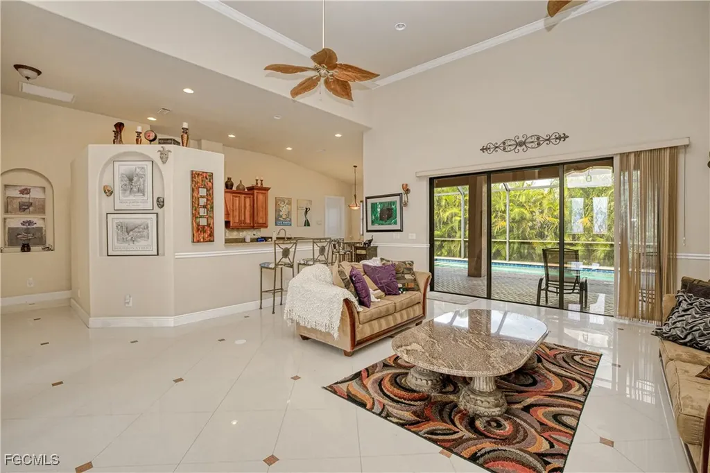 4313 NW 21st Street Cape Coral FL 33993