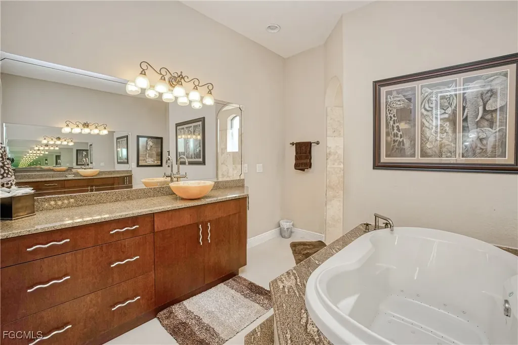 4313 NW 21st Street Cape Coral FL 33993