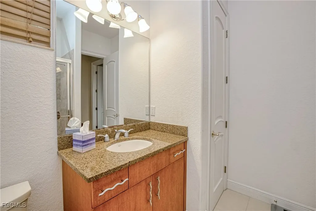 4313 NW 21st Street Cape Coral FL 33993