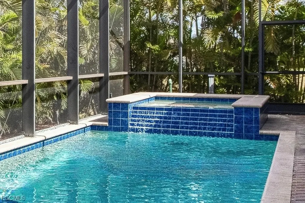 4313 NW 21st Street Cape Coral FL 33993