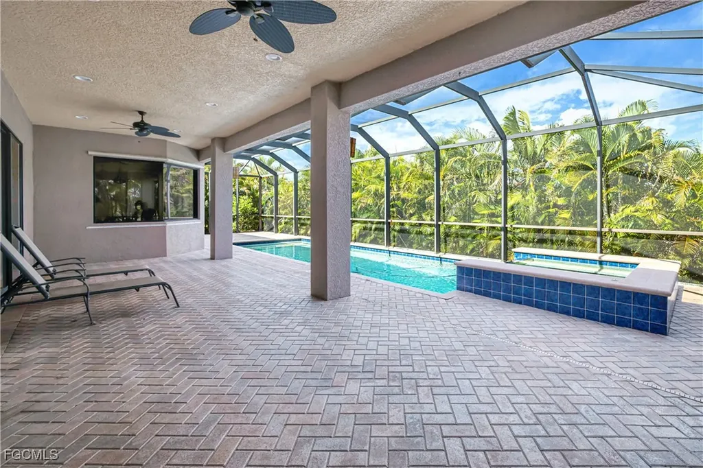 4313 NW 21st Street Cape Coral FL 33993