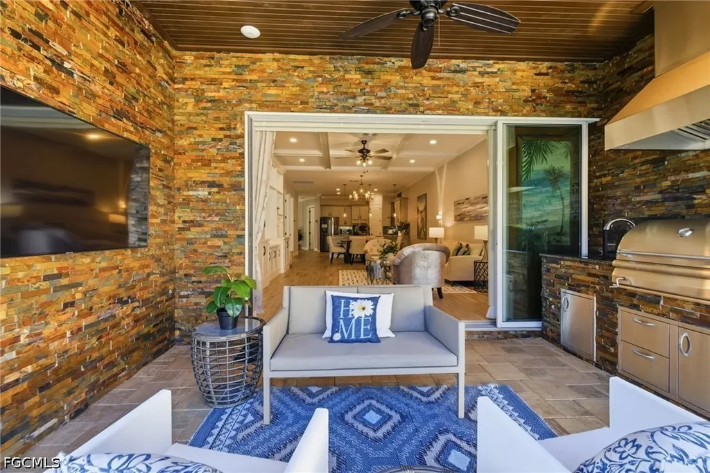 1189 S Town And River Drive Fort Myers FL 33919