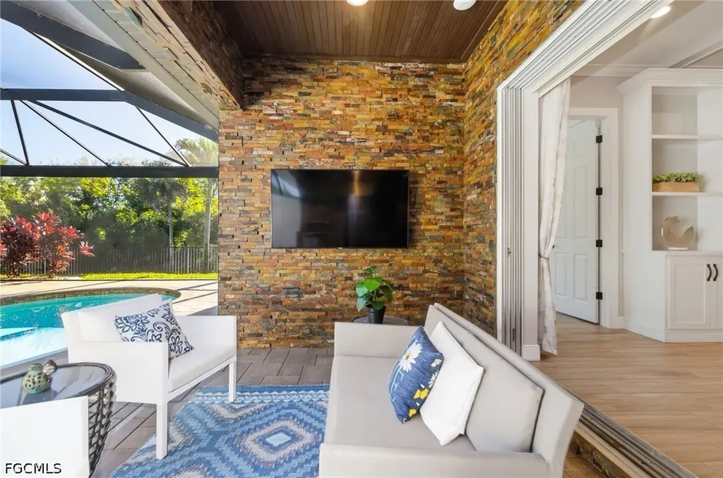 1189 S Town And River Drive Fort Myers FL 33919