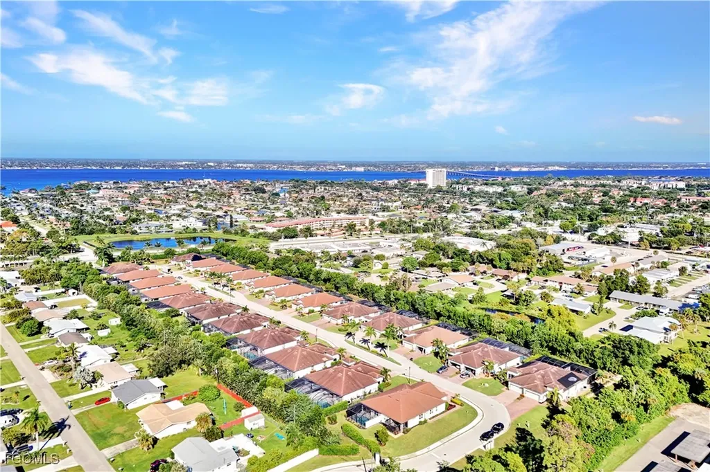 1189 S Town And River Drive Fort Myers FL 33919