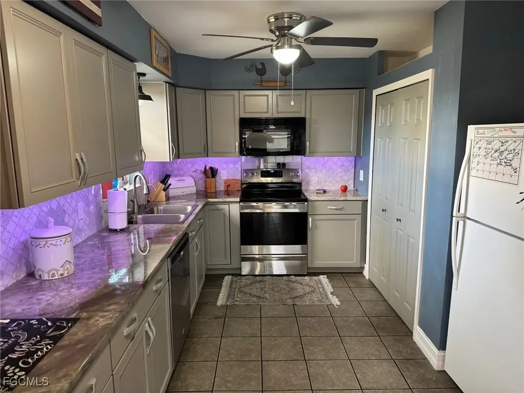 1941 NE 14th Street Cape Coral FL 33909