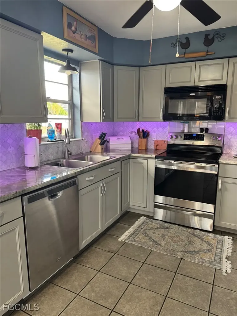 1941 NE 14th Street Cape Coral FL 33909