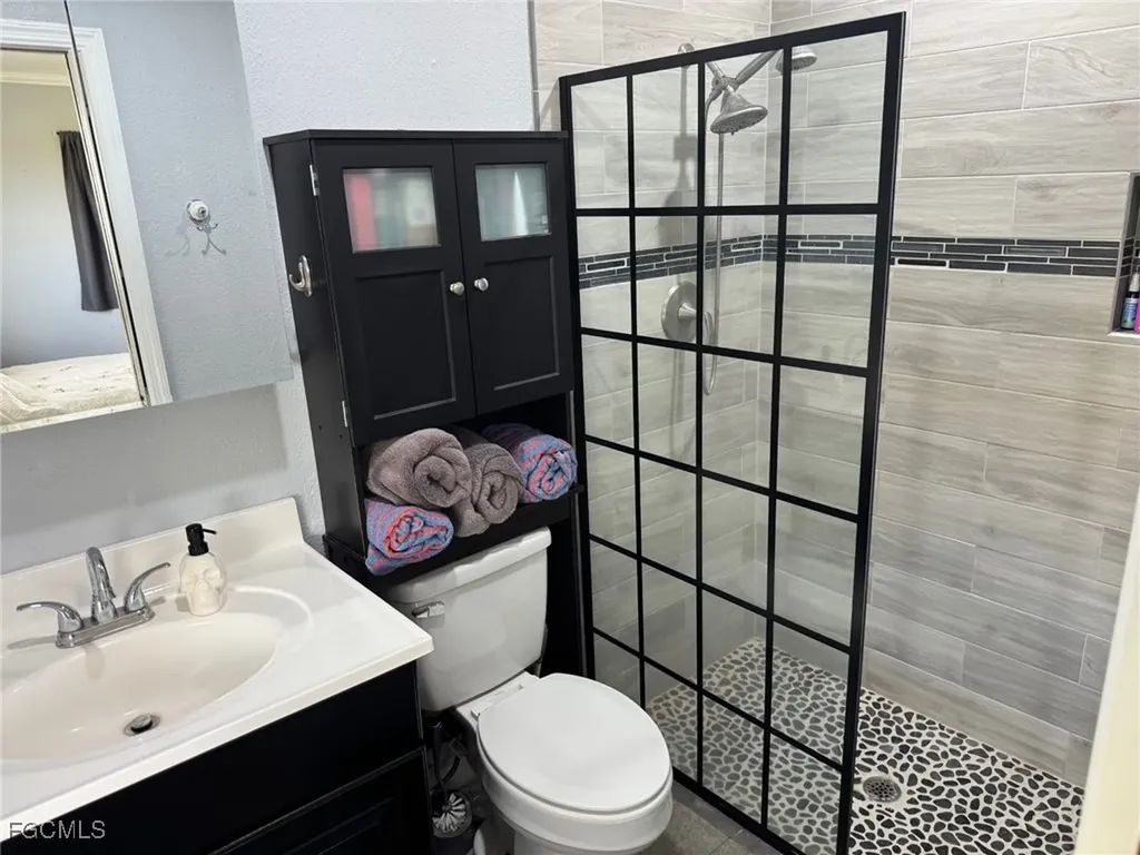 1941 NE 14th Street Cape Coral FL 33909
